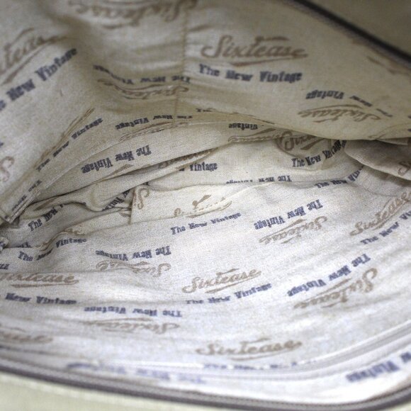 Bible Cowhide John 3:16 Carrying Bag w/Adjustable Shoulder Strap & Zip Pockets - Picture 5 of 7